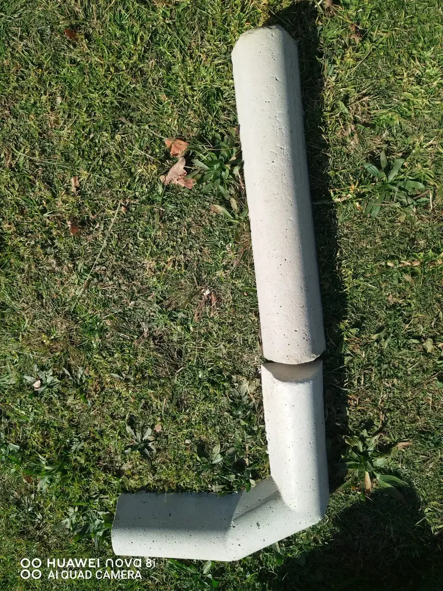 Corner Curbstone